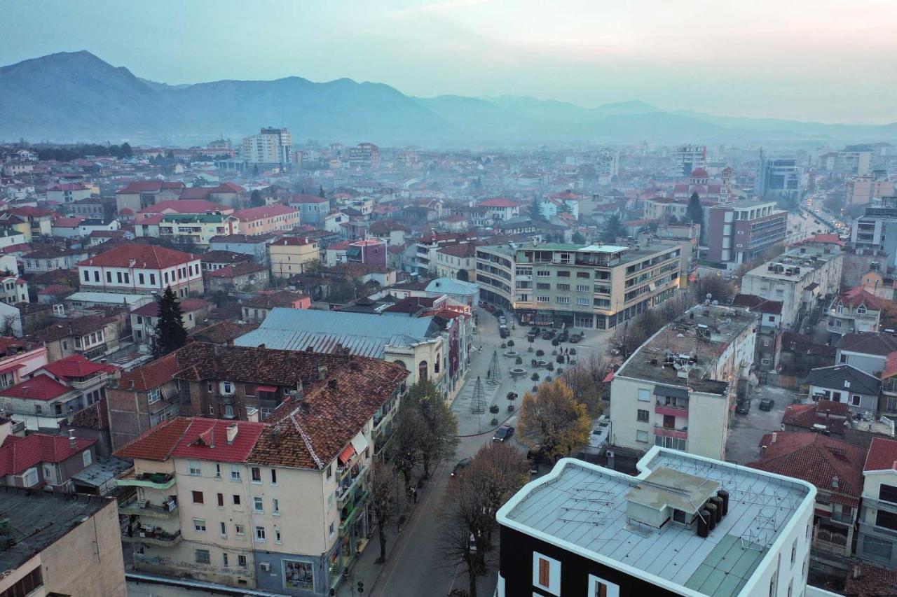 Korca Central Flat Buitenkant foto