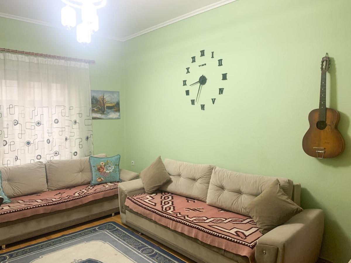 Korca Central Flat Buitenkant foto